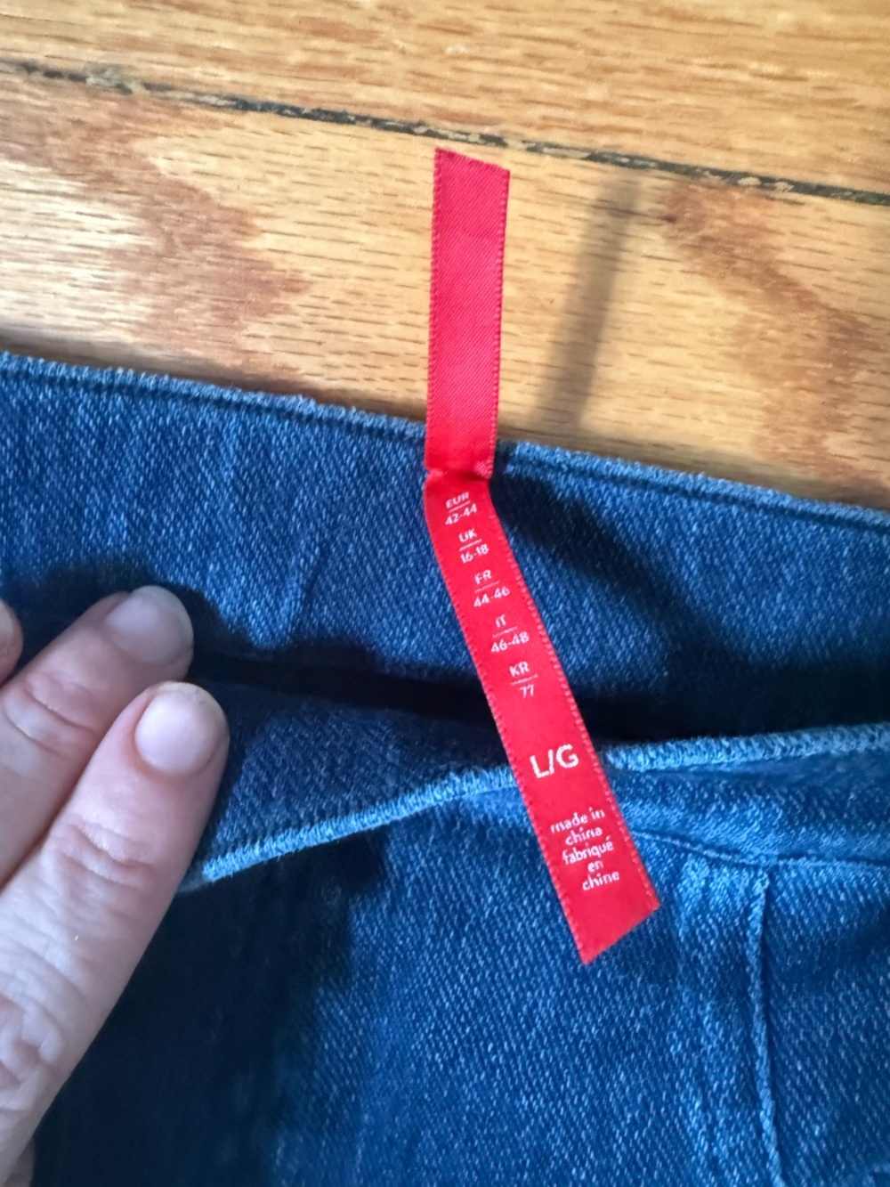 Spanx Jean-Ish Leggings Size Large